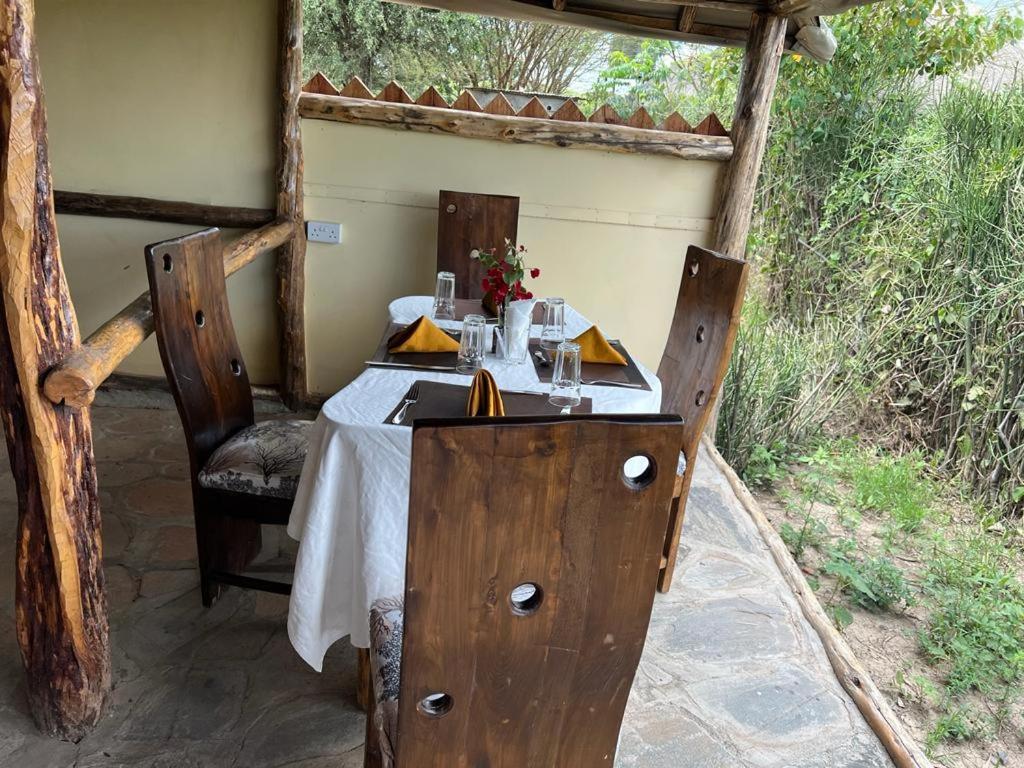Olaloi Mara Camp Villa Maasai Mara Buitenkant foto